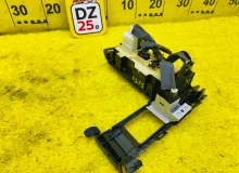 Кнопка включения подогрева сидений LEXUS CT200H 2012 8497076040 ZWA10 2ZRFXE, передняя