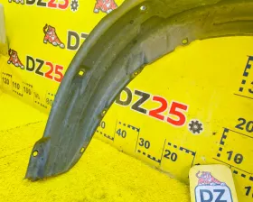 Подкрылок Toyota