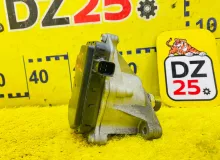 Блок valvematic TOYOTA ISIS 2011 222A037015 ZGM15W 2ZRFAE, передний