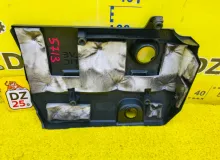 Пластиковая крышка на двс TOYOTA ISIS 2011 1121237030 ZGM15W 2ZRFAE, передняя