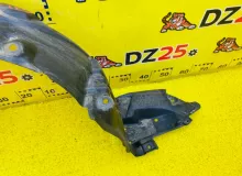 Подкрылок TOYOTA ISIS 2011 5387644110 ZGM15W 2ZRFAE, передний левый