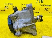 Блок valvematic TOYOTA ISIS 2011 222A037016 ZGM15W 2ZRFAE, передний