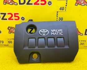 Пластиковая крышка на двс Toyota