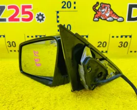 Уши Mercedes-Benz