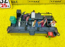 Блок предохранителей Land Rover RANGE ROVER 2005 YQE500240 L322 428PS, передний