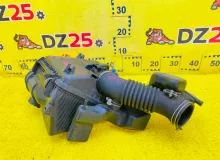 Корпус воздушного фильтра TOYOTA LAND CRUISER PRADO 2002 1770062140 VZJ120W 5VZFE, передний