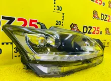 Фара LEXUS CT200H 2012 8114576100 ZWA10 2ZRFXE, передняя правая