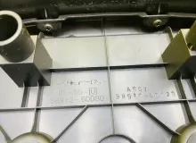 Бардачок между сиденьями TOYOTA LAND CRUISER PRADO 2002 5891060020C0 VZJ120W 5VZFE, передний
