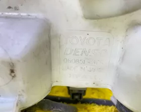 Бачок стеклоомывателя Toyota