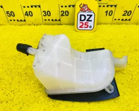 Бачок расширительный Toyota