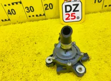 Помпа LEXUS CT200H 2011 G904048020 ZWA10 2ZRFXE, передняя
