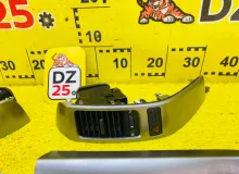 Накладка на торпеду TOYOTA LAND CRUISER PRADO 2002 5547560040 VZJ120W 5VZFE, передняя