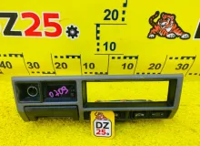 Консоль магнитофона TOYOTA LAND CRUISER PRADO 1994 5541290K0213 KZJ78W 1KZTE, передний