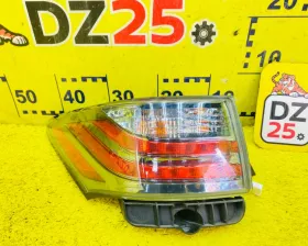 Стоп-сигнал Toyota