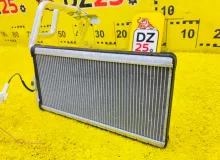 Радиатор печки TOYOTA LAND CRUISER PRADO 2002 8710735110 VZJ120W 5VZFE, передний