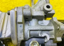 Клапан egr LEXUS CT200H 2013 2562037120 ZWA10 2ZRFXE, передний