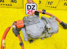 Компрессор кондиционера LEXUS CT200H 2011 8837047050 ZWA10 2ZRFXE, передний