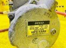 Компрессор кондиционера LEXUS CT200H 2011 8837047050 ZWA10 2ZRFXE, передний
