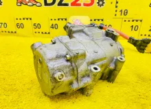 Компрессор кондиционера LEXUS CT200H 2011 8837047050 ZWA10 2ZRFXE, передний