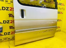 Дверь боковая TOYOTA HIACE 1994 6700426030 KZH106W 1KZTE, задняя левая