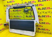 Дверь 5я TOYOTA HIACE 1996 6700526151 KZH106G 1KZTE, задняя