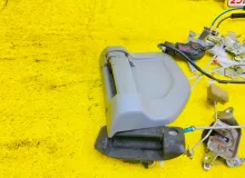 Замок двери TOYOTA HIACE 2009/Цвет 1E7 6964026370 KDH206V 1KDFTV, задний левый