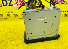Магнитофон TOYOTA VOXY 2014 0854500W51 ZWR80G 2ZRFXE, передний