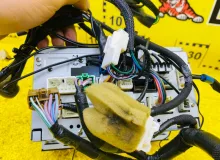 Магнитофон TOYOTA NOAH 2014 0854500W11 ZWR80G 2ZRFXE, передний