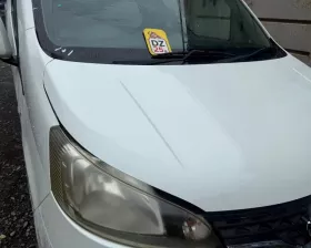 Капот Nissan