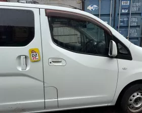 Дверь боковая Nissan