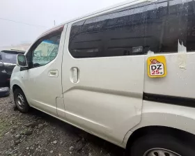 Дверь боковая Nissan