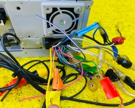 Магнитофон Toyota