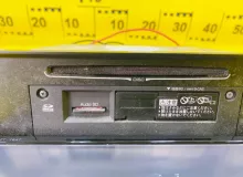 Магнитофон TOYOTA NOAH 2014 0854500W11 ZWR80G 2ZRFXE, передний