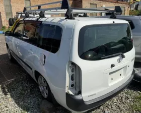 Телевизор TOYOTA