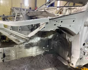 Лонжерон TOYOTA