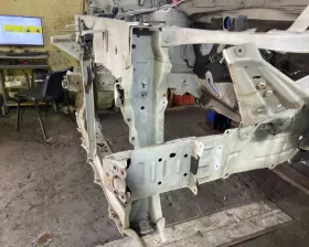 Лонжерон TOYOTA