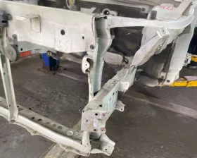 Лонжерон TOYOTA