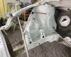 Лонжерон TOYOTA