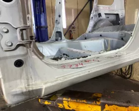 Порог кузова TOYOTA