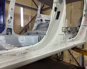 Порог кузова TOYOTA