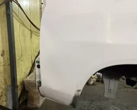 Крыло заднее TOYOTA