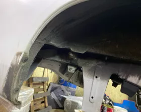 Крыло заднее TOYOTA