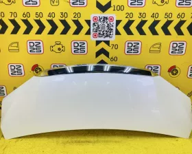 Капот Toyota