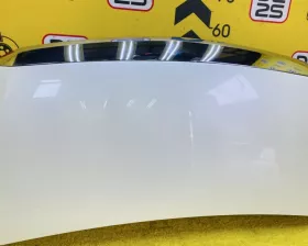 Капот Toyota