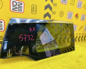 Стекло собачника Toyota