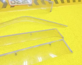 Ветровик на дверь Toyota