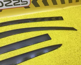 Ветровик на дверь Toyota