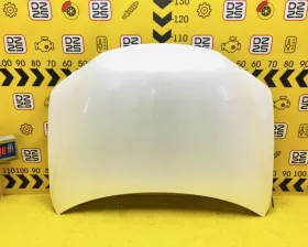 Капот Toyota