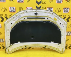Капот Toyota