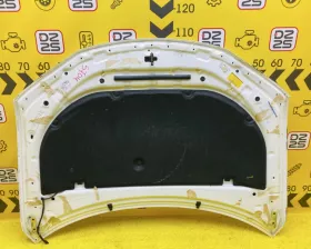 Капот Toyota